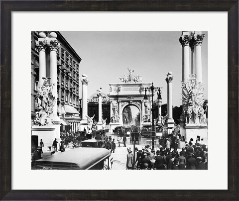 Framed Triumphal Plaster Arch Columns Celebrate Commodore Dewey Manila Victory Spanish American War Madison Square Park NY Print