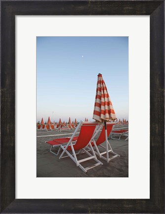 Framed At the Beach IV Print