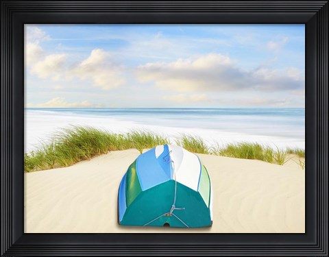 Framed Beachscape Photo III Print