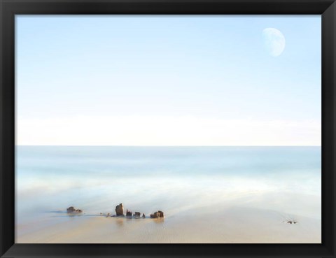 Framed Beachscape Photo V Print