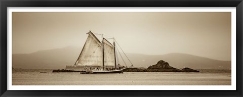 Framed Rounding Pulpit Rock Print