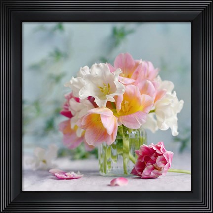 Framed Petite Bouquet Print