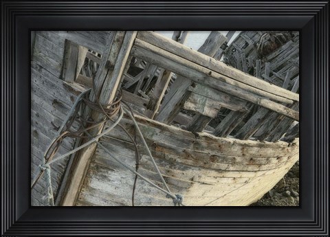 Framed Ship Wreck II Print