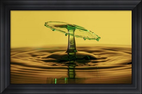 Framed Liqiud Splash 1 Print