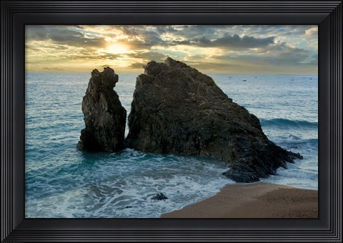 Framed Monterosso Seaside #5 Print
