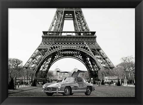 Framed Roadster Under the Eiffel Tower (BW) Print