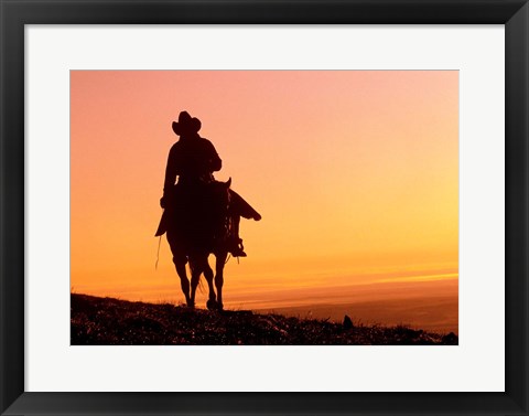 Framed Day&#39;s End Print