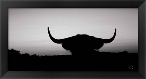 Framed Bull Set BW Crop Print