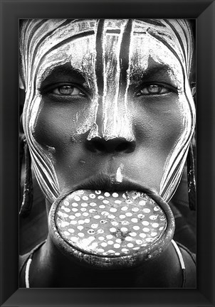 Framed Tribal Beauty - Ethiopia, Mursi People Print