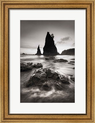 Framed Split Rock Rialto Beach Print