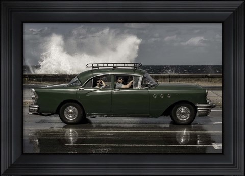 Framed Waving Malecon Print