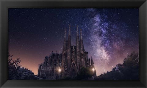 Framed Sagrada Familia Print