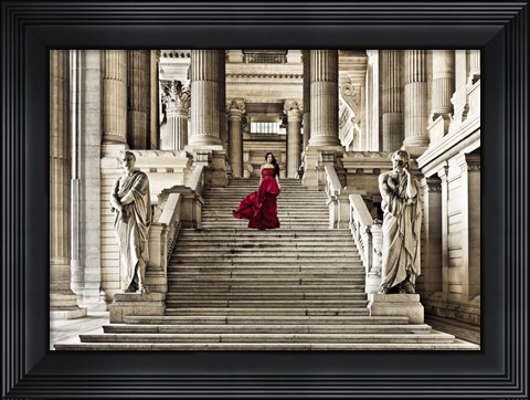 Framed Dame  l&#39;escalier Print