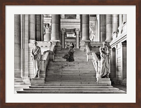 Framed Dame a l&#39;escalier (BW) Print
