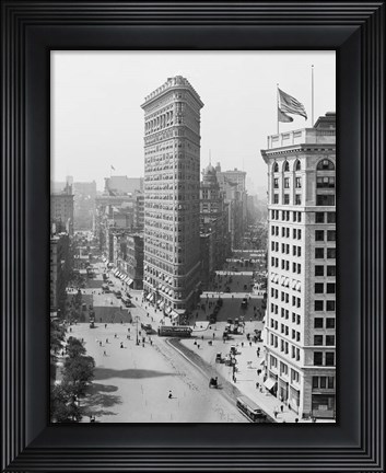 Framed Flatiron Building, circa 1908 Print