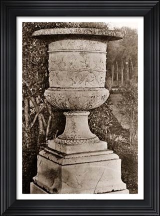 Framed Versailles Urn II Print