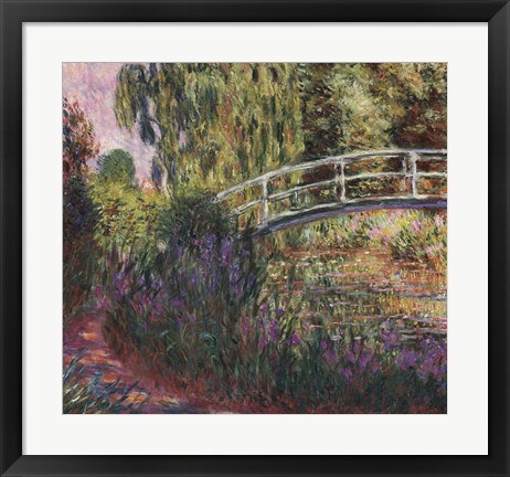 Framed Le pont japonais - bassin aux nympheas Print