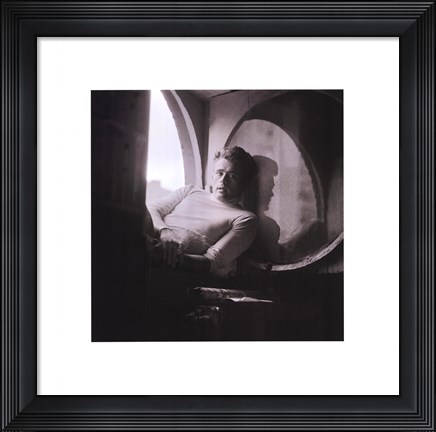Framed James Dean, New York, 1954 Print