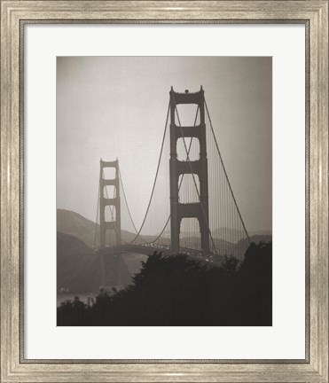 Framed Golden Gate Bridge I Print
