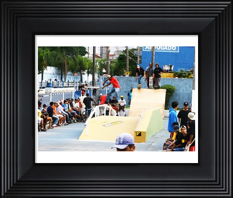 Framed Pista de Skate em poa sao Paulo Brasil Print