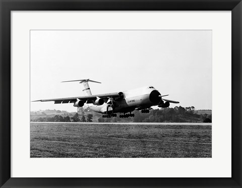 Framed Military airplane taking off, C-5 Galaxy Print