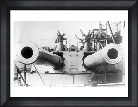 Framed HMS Dreadnought Guns LOCBain Print