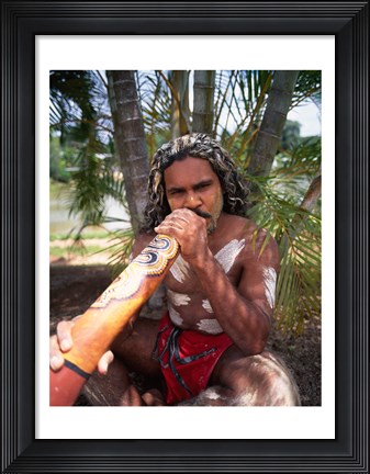 Framed Pamagirri aborigine playing a didgeridoo, Australia Print