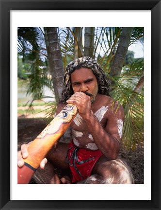 Framed Pamagirri aborigine playing a didgeridoo, Australia Print