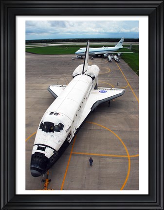 Framed Atlantis STS117 Towed Print