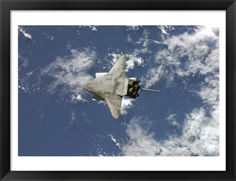 Framed Atlantis Underside STS117 Print