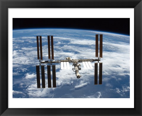 Framed STS-126  ISS Flyaround Print