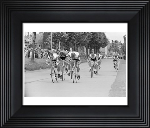 Framed Tour de france 1966 Print