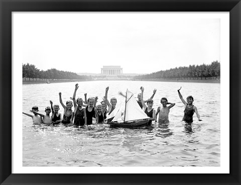 Framed Lincoln Memorial with children in the reflecting pool Print