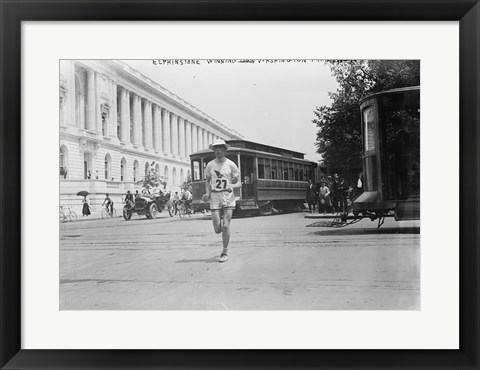 Framed Elphinstone Winning Washington Marathon Print