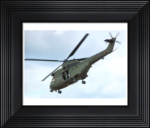 Framed RAF Westland SA-330E Puma HC1 Print