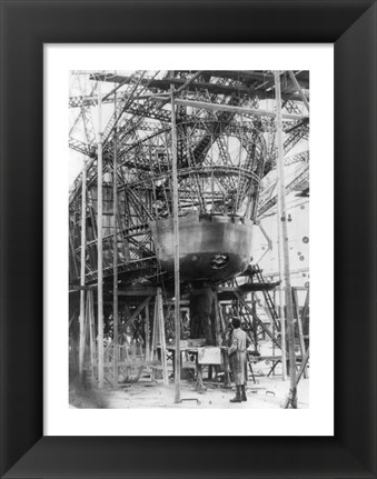 Framed Gondola of New Zeppelin for Pilot and Passengers Print