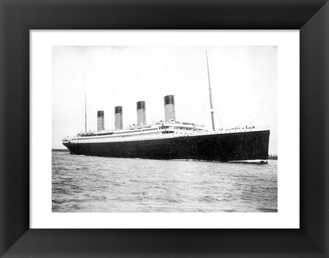 Framed Titanic B&amp;W Print