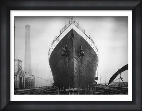 Framed Titanic at the Thompson Graving Dock Print