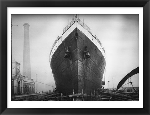 Framed Titanic at the Thompson Graving Dock Print