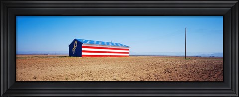 Framed Flag Barn on Highway 41, Fresno, California Print