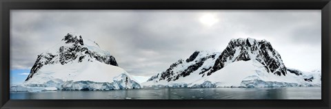 Framed Mountains and glaciers, Lemaire Channel, Antarctic Peninsula Print