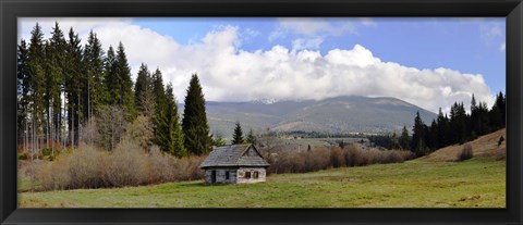 Framed Old wooden home on a mountain, Slovakia Print