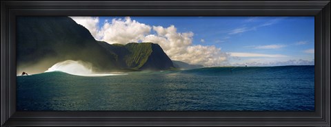Framed Rolling waves with mountains in the background, Molokai, Hawaii Print