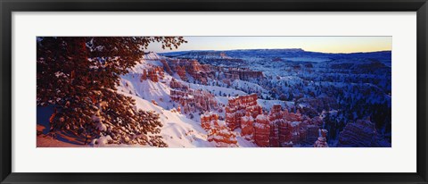 Framed Snow in Bryce Canyon National Park, Utah, USA Print