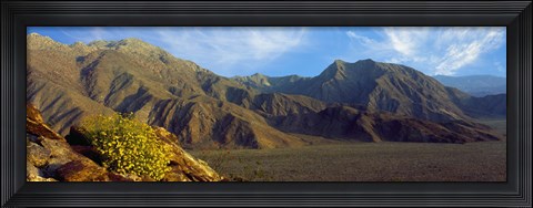 Framed Mountains in Anza Borrego Desert State Park, Borrego Springs, California, USA Print