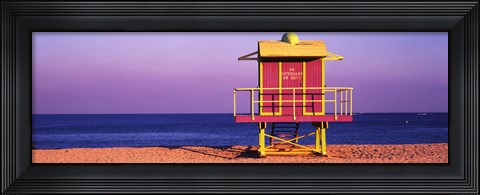 Framed Lifeguard Hut, Miami Beach, Florida, USA Print