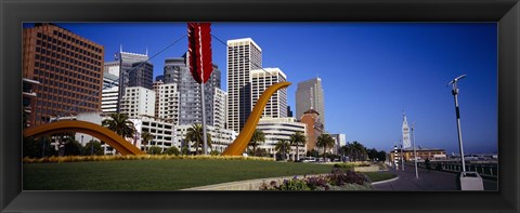 Framed Low angle view of a sculpture in front of buildings, San Francisco, California, USA Print