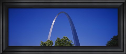 Framed Gateway Arch against a blue sky, St. Louis, Missouri Print