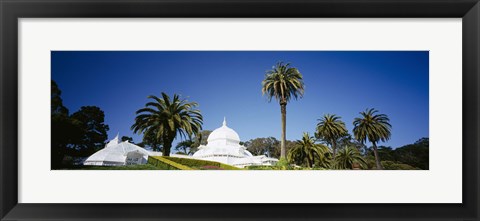 Framed Low angle view of a building in a formal garden, Conservatory of Flowers, Golden Gate Park, San Francisco, California, USA Print