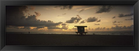 Framed Silhouette of a lifeguard hut on the beach, South Beach, Miami Beach, Miami-Dade County, Florida, USA Print
